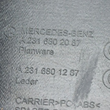 MERCEDES-BENZ SL R231 2019 DÍL DESKY ROZDĚLOVACÍ / SPODEK