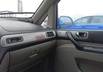 Chevrolet Rezzo 2.0 i 16V 122KM 2005 Chevrolet Rezzo Chevrolet Rezzo 2.0 CDX 2.0 BenzynaLPG 121KM, zdjęcie 9