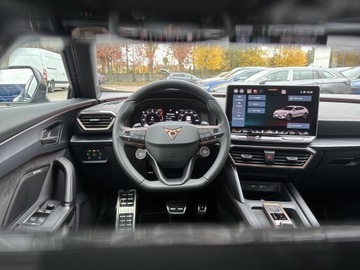 Cupra Formentor Crossover PHEV Facelifting 1.5 e-HYBRID 204KM 2025 Cupra Formentor 1.5 e-Hybrid 204 KM 6-biegowa auto, zdjęcie 13