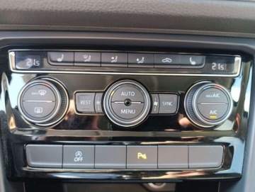 Volkswagen Touran III 1.6 TDI 115KM 2018 Volkswagen Touran VW Touran 1.6 Diesel 115KM Comfortline Navi Podgrzewane, zdjęcie 14