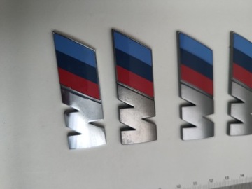 BMW I4 G26 M50 XE2 G30 X7 G07 8094001 ZNAK M-PAKET ZNAKY MATOVÝ