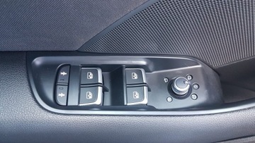 Audi A3 8V Sportback 5d Facelifting 1.5 TFSI 150KM 2017 AUDI A3 8V LIFT DSG /Bixenon /Sport /Krajowy Ładny /S LINE /B&amp;O/Car play, zdjęcie 21