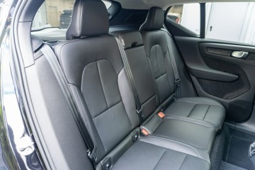 Volvo XC40 Crossover Facelifting 2.0 B4 197KM 2024 Volvo XC 40 B4 197 KM Ultra Dark Mild Hybrid, zdjęcie 15