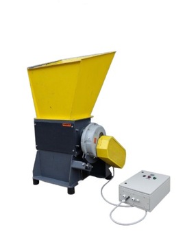 Rębak, rozdrabniacz do drewna Umwelttech LL600PL 4/23