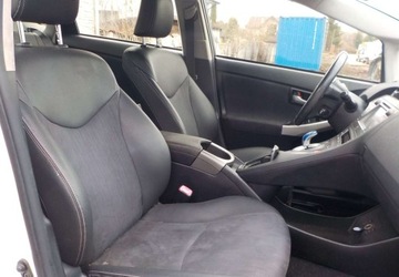 Toyota Prius III 2013 Toyota Prius Plug-In Okazja 1.8 Hybryda Plug-in 100KM, zdjęcie 16