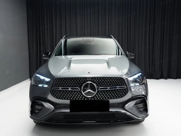 Mercedes GLE V167 SUV Facelifting 2.0 300d 269KM 2025 MERCEDES-BENZ GLE 300 d 4-Matic AMG Line 2.0 (269KM) 2025, zdjęcie 1