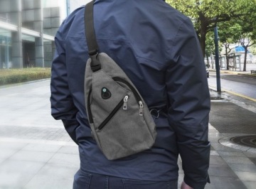 МАЛЕНЬКИЙ РЮКЗАК НА ОДНО ПЛЕЧО С USB-ПОРТОМ + БИЗНЕС-ШАПКА СО СВЕТОДИОДНОЙ ПОДСВЕТКОЙ