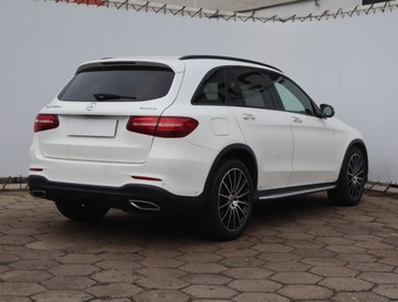 Mercedes GLC C253 SUV 2.1 220 d 170KM 2018 Mercedes GLC GLC 220 d 4MATIC, Salon Polska, zdjęcie 4