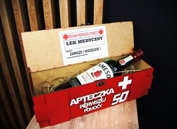 Забавный подарок на 50-летие - возможность аптечки первой помощи