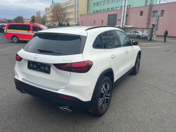 Mercedes GLA II Off-roader Facelifting 2.0 220 190KM 2025 GLA 220 4-Matic Progressive 2.0 (190KM) 2025, zdjęcie 3