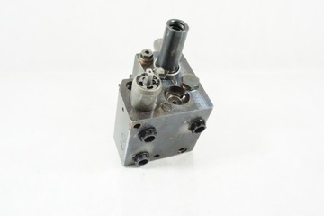 ROZDZIELACZ URSUS C-385 REGENEROWANY 090N