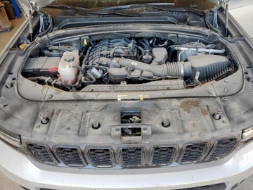 Jeep Grand Cherokee V 2023 Jeep Grand Cherokee L Laredo 2023 3.6l 3.6 Benzyna 293KM, zdjęcie 6