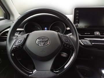 Toyota C-HR I Crossover Facelifting 1.8 Hybrid 122KM 2023 Toyota C-HR 1.8 Hybrid GPF Comfort 1.8 Hybrid GPF, zdjęcie 15