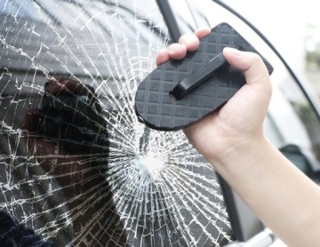 Боковая ступенька для погрузки велосипедного багажа на крышу.