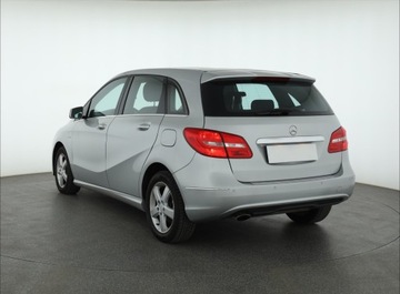 Mercedes Klasa B W246 Sports Tourer 180 BlueEFFICIENCY 122KM 2011 Mercedes B B 180, Navi, Klima, Parktronic, zdjęcie 3
