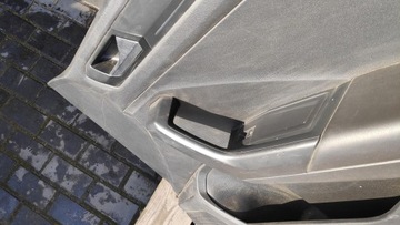 TAPICERKA BOCZEK PRAWY PRZÓD PRZEDNI VOLKSWAGEN T-ROC 2GA867012C