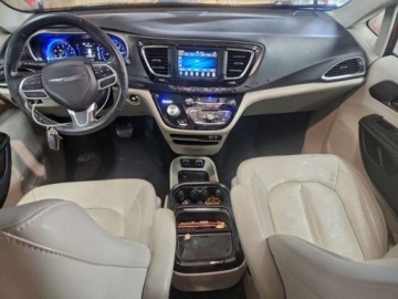 Chrysler Pacifica II 2020 Chrysler Pacifica Touring L 2020 3.6 Benzyna 287KM, zdjęcie 8