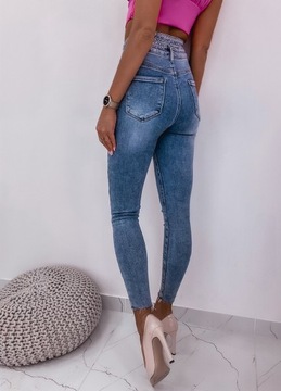 SPODNIE JEANSOWE Z CEKINAMI SLIM DENIM XL