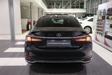 Lexus ES VII (XV70) 2019 Lexus ES 300h Elegance 2.5 Hybryda 178KM, zdjęcie 4