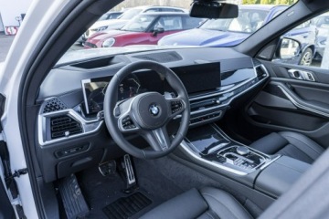 BMW X5 G05 SUV Facelifting 3.0 30d 298KM 2026 BMW X5 xDrive30d Dostępny od ręki!, zdjęcie 11