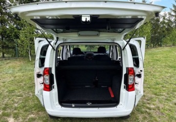 Fiat Qubo 2016 Fiat Qubo oryginalny lakier, KLIMATYZACJA, zero korozji 1.2 Diesel 75KM, zdjęcie 8