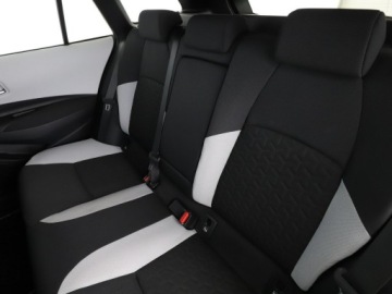 Toyota Corolla XII TS Kombi 2.0 Hybrid Dynamic Force 184KM 2019 Toyota Corolla FV23% 184KM kamera navi grzane, zdjęcie 16