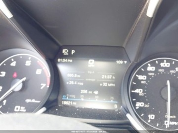 Alfa Romeo Giulia II Sedan Facelifting 2.0 Turbo 280KM 2023 Alfa Romeo Giulia Veloce 2023 2.0l 2.0 Benzyna 280KM, zdjęcie 10