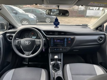 Toyota Auris II Hatchback 5d Facelifting 1.33 Dual VVT-i 99KM 2016 Toyota Auris Benzyna/Salon Polska/I WŁ/Faktura, zdjęcie 13