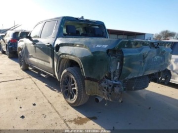 Toyota Tundra II 2022 Toyota Tundra Crewmax Sr, 2022r., 3.4L 3.4 Benzyna 389KM, zdjęcie 4