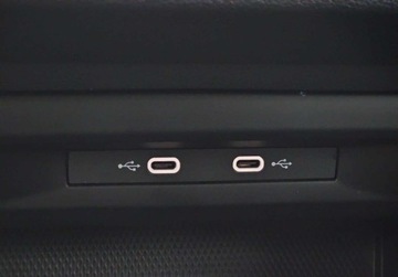 Volkswagen Golf VIII Variant 2.0 TDI 115KM 2023 Volkswagen Golf 2.0 TDI 115KM 1WL SalonPL Czujniki Grupa Adamowscy 2.0, zdjęcie 30