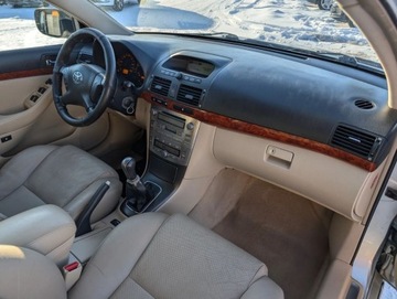 Toyota Avensis II Kombi 2.0 D-4D 116KM 2003 Toyota Avensis Klima Tempomat Serwis Gwarancja 2.0 Diesel 116KM, zdjęcie 28