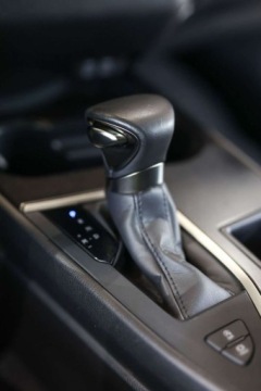 Lexus UX 2023 Lexus UX 200 GPF Pure 2WD 2.0 Benzyna 171KM, zdjęcie 28
