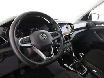 Volkswagen T-Cross SUV 1.0 TSI 95KM 2019 Volkswagen T-Cross klimatyzacja grzane fotele, zdjęcie 13