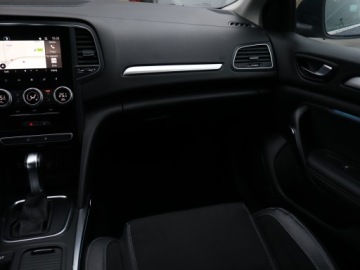Renault Megane IV Grandtour Facelifting 1.3 TCe 140KM 2021 Renault Megane 1.3 TCe, Salon Polska, zdjęcie 7