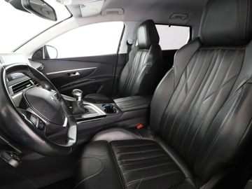 Peugeot 5008 II Crossover 1.5 BlueHDI 130KM 2018 Peugeot 5008 Allure skóra 7-os. navi kamera, zdjęcie 12