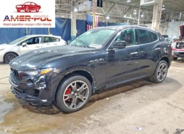 Maserati Levante 2017 Maserati Levante Luxury 2017 3.0 Benzyna 345KM