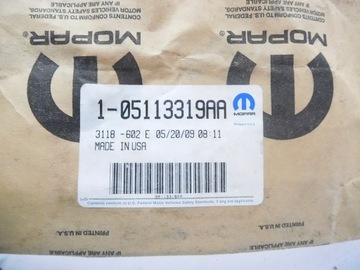 ZNAK VOYAGER MOPAR 5113319AA