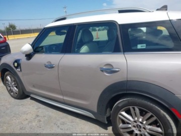 Mini Countryman F60 Crossover Facelifting 1.5  136KM 2022 MINI Countryman 2022 MINI SE COUNTRYMAN COOPER 1.5 Benzyna 136KM, zdjęcie 16