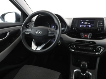 Hyundai i30 III Hatchback 1.4 MPI 100KM 2017 Hyundai i30 klimatyzacja tempomat czujnik, zdjęcie 15