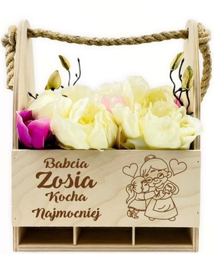 NOSIDŁO DONICZKA NA KWIATY Z GRAWEREM DZIEŃ BABCI