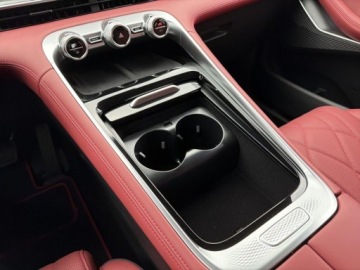 Omoda 9 1.5 T-GDI 537KM 2025 Omoda 9 Omoda 9 EXCLUSIVE Ink black czerwony srodek wyprzedaz rocznika 2025, zdjęcie 14