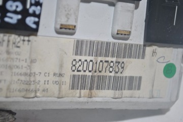 DISPLEJ BUDÍK RENAULT MEGANE II 8200107839