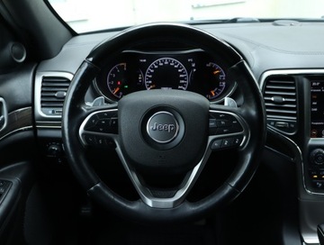 Jeep Grand Cherokee IV Terenowy Facelifting 2016 3.0 CRD 250KM 2018 Jeep Grand Cherokee 3.0 CRD, Salon Polska, zdjęcie 23