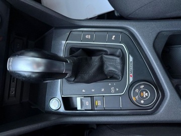 Volkswagen Tiguan Allspace SUV 2.0 TSI 190KM 2019 Volkswagen Tiguan Allspace 2.0 TSI 190KM 4MotionDSG ACC NiskiPrzebieg TOP, zdjęcie 35