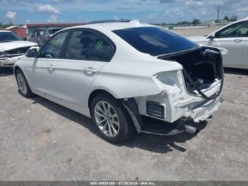 BMW Seria 3 F30-F31-F34 2016 BMW Seria 3 BMW 3 Series 320i 2.0 Benzyna 180KM, zdjęcie 2