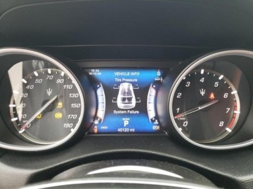 Maserati Levante 2017 Maserati Levante Maserati Levante 3.0L, od ubezpieczalni, zdjęcie 10