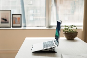 Регулируемая складная подставка для ноутбука DIGITUS