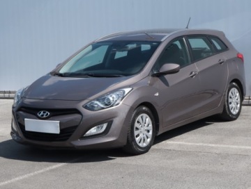 Hyundai i30 II Wagon 1.4 CVVT 100KM 2013 Hyundai i30 1.4 CVVT, Klima, Tempomat, Parktronic, zdjęcie 1