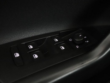 Volkswagen Taigo 1.0 TSI 95KM 2022 Volkswagen Taigo navi LED klima auto virtual, zdjęcie 34