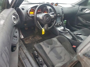 Nissan 370Z 2017 Nissan 370 Z Base 2017 3.7 Benzyna 332KM, zdjęcie 8